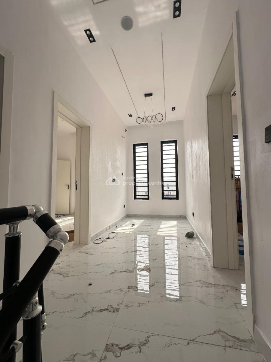 Luxury Spacious 4 Bedroom Semi-detached Duplex with Bq, Ajah, Lagos, Semi-detached Duplex for Sale