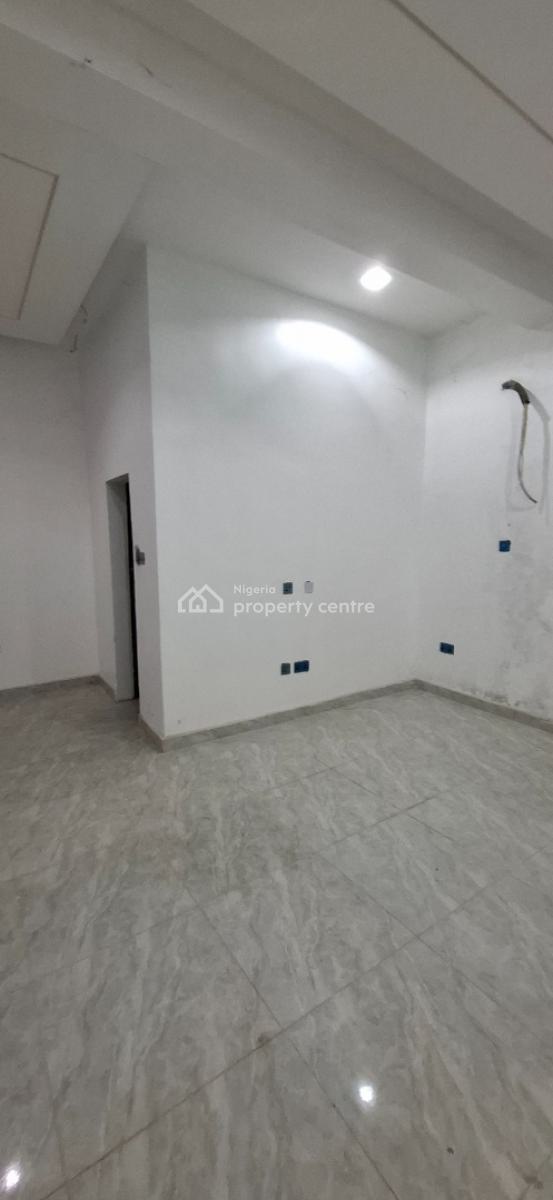 Standard 4 Bedroom Terrace Duplex, Guzape District, Abuja, House for Rent