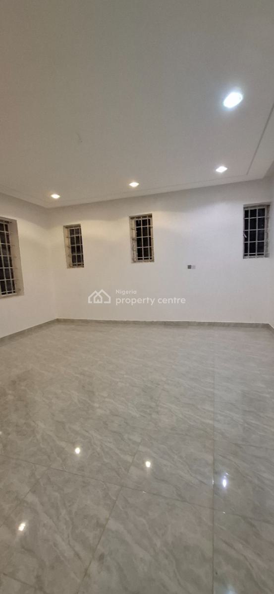 Standard 4 Bedroom Terrace Duplex, Guzape District, Abuja, House for Rent