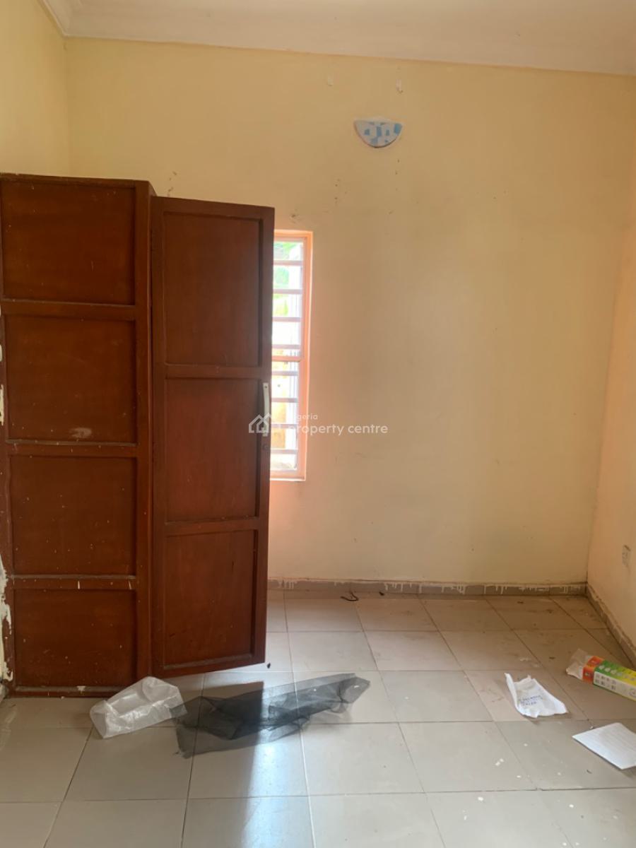 Luxury Mini Flat, Gra Phase 1, Magodo, Lagos, Mini Flat (room and Parlour) for Rent