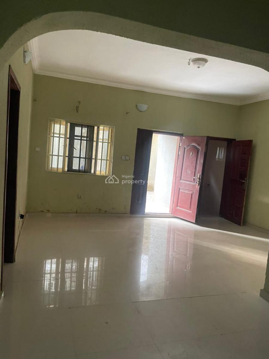 Luxury 3 Bedroom Apartment, Gra Phase 1, Magodo, Lagos, Flat / Apartment for Rent