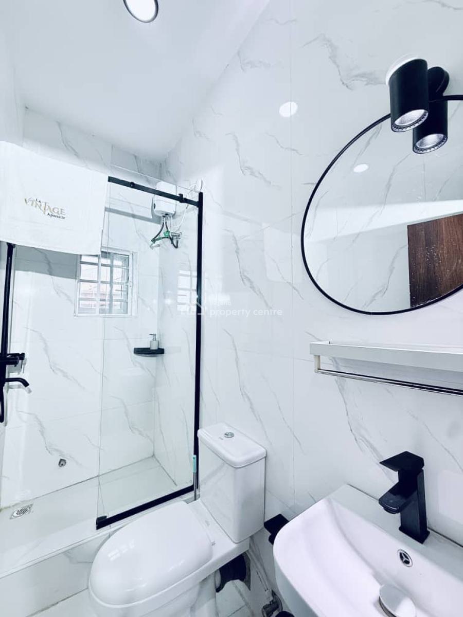 Reserve This 1 Bedroom Unit Early for Your Quality Staycation, Close to Novare Mall Shop Rite (vintage Estate), Sangotedo, Ajah, Lagos, Mini Flat (room and Parlour) Short Let
