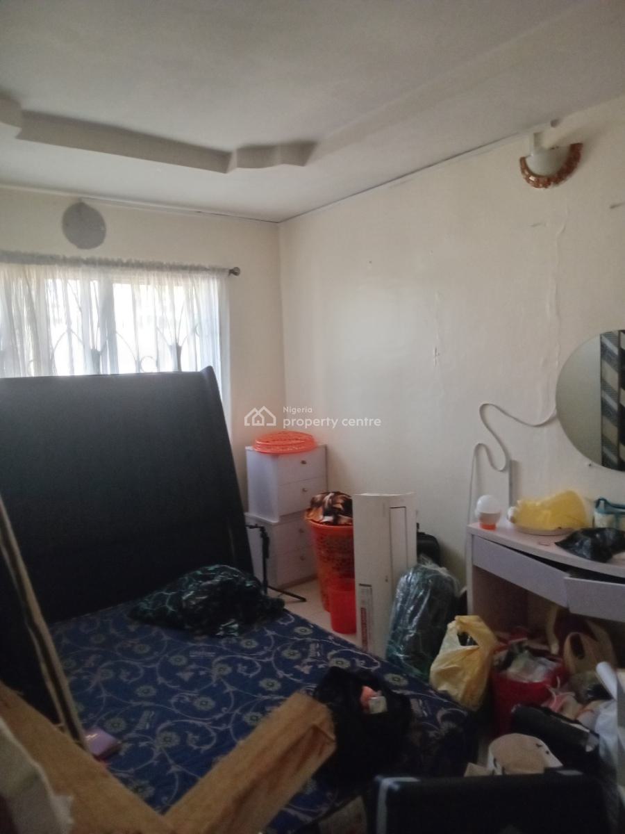 Massive 2 Bedroom Flat, Very Close to Eti-osa Secretariat, Very Close to Lekki Epe Expressway, Lekki, Lagos, Flat / Apartment for Rent