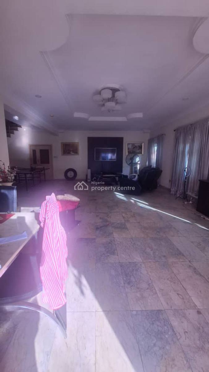 Well Built 3 Bedroom Semi-detached, Lekki Phase 1, Lekki, Lagos, Office Space for Rent