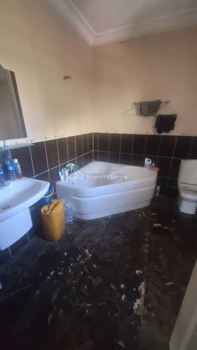 Well Built 3 Bedroom Semi-detached, Lekki Phase 1, Lekki, Lagos, Office Space for Rent