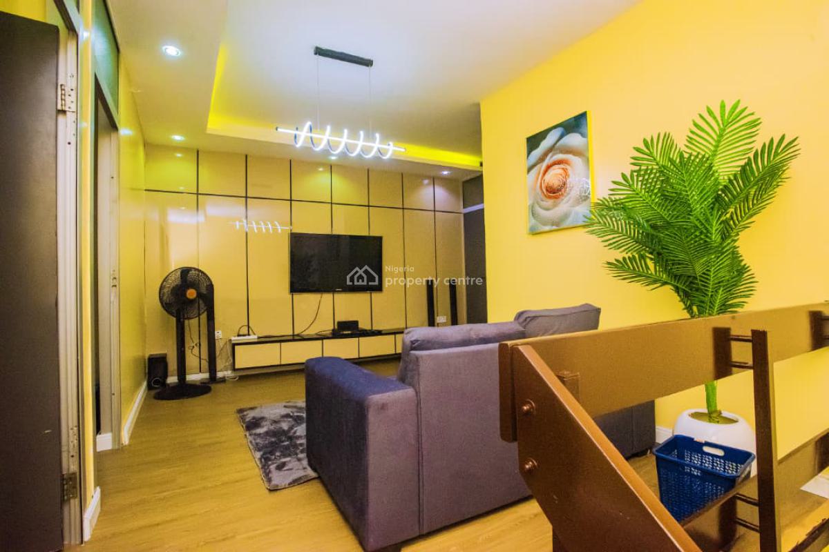 Fully Furnished 3 Bedroom Duplex, Estate, Victoria Island (vi), Lagos, Semi-detached Duplex for Rent