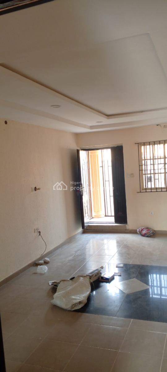 Lovely Pop 2 Bedroom Flat with 3 Toilets, Orinmerunmu Asese, Asese, Ibafo, Ogun, Flat / Apartment for Rent