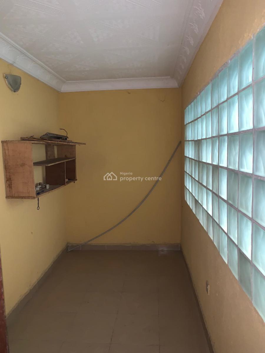 4-bedroom Semi-detached House with Private Compound (mixed-use), Off Admiralty Way, Lekki Phase 1, Lekki, Lagos, Detached Duplex for Rent