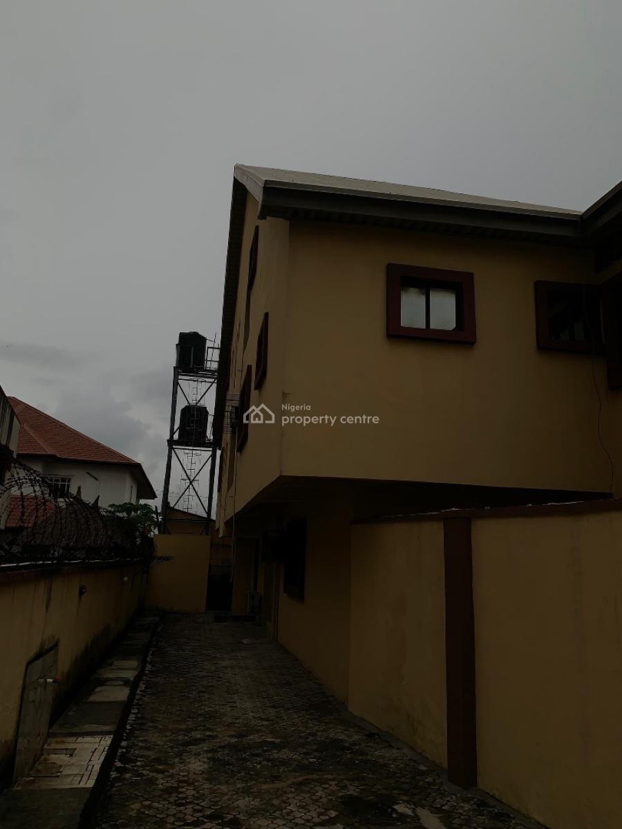 4-bedroom Semi-detached House with Private Compound (mixed-use), Off Admiralty Way, Lekki Phase 1, Lekki, Lagos, Detached Duplex for Rent