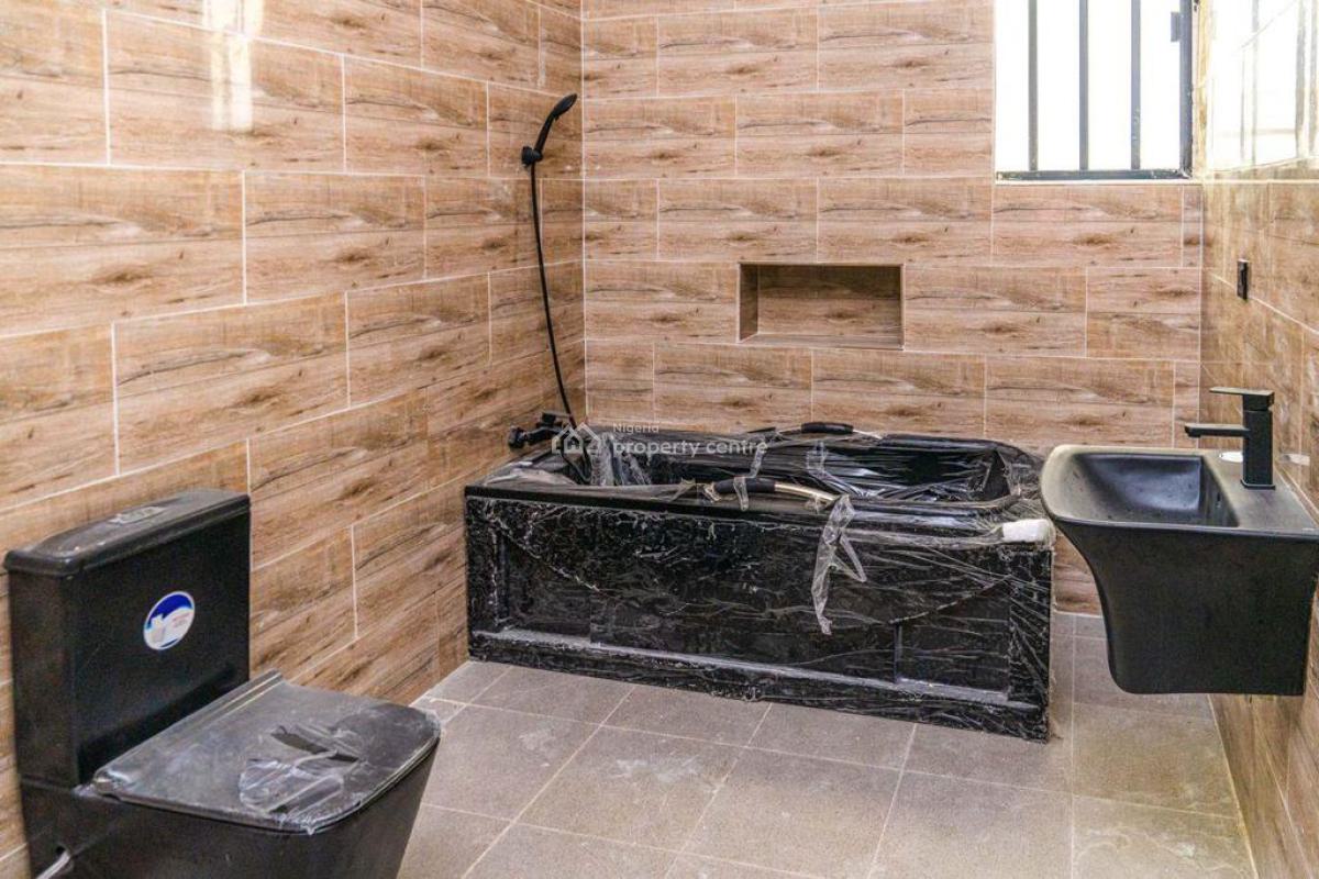 4bedroom Fully Detached Duplex Elegantly Built with 6 Car Park, Secure, Orchid Road, Second Toll Gate, Lekki, Lagos, Detached Duplex for Sale