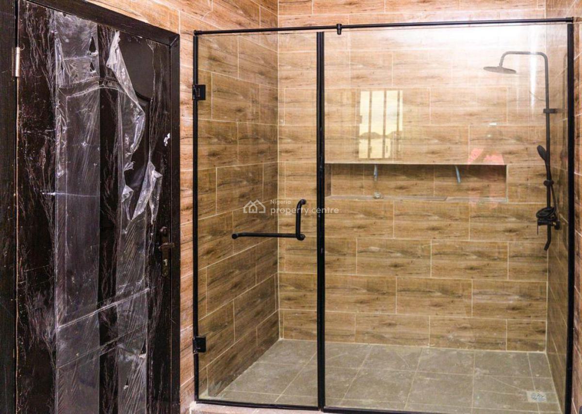 4bedroom Fully Detached Duplex Elegantly Built with 6 Car Park, Secure, Orchid Road, Second Toll Gate, Lekki, Lagos, Detached Duplex for Sale