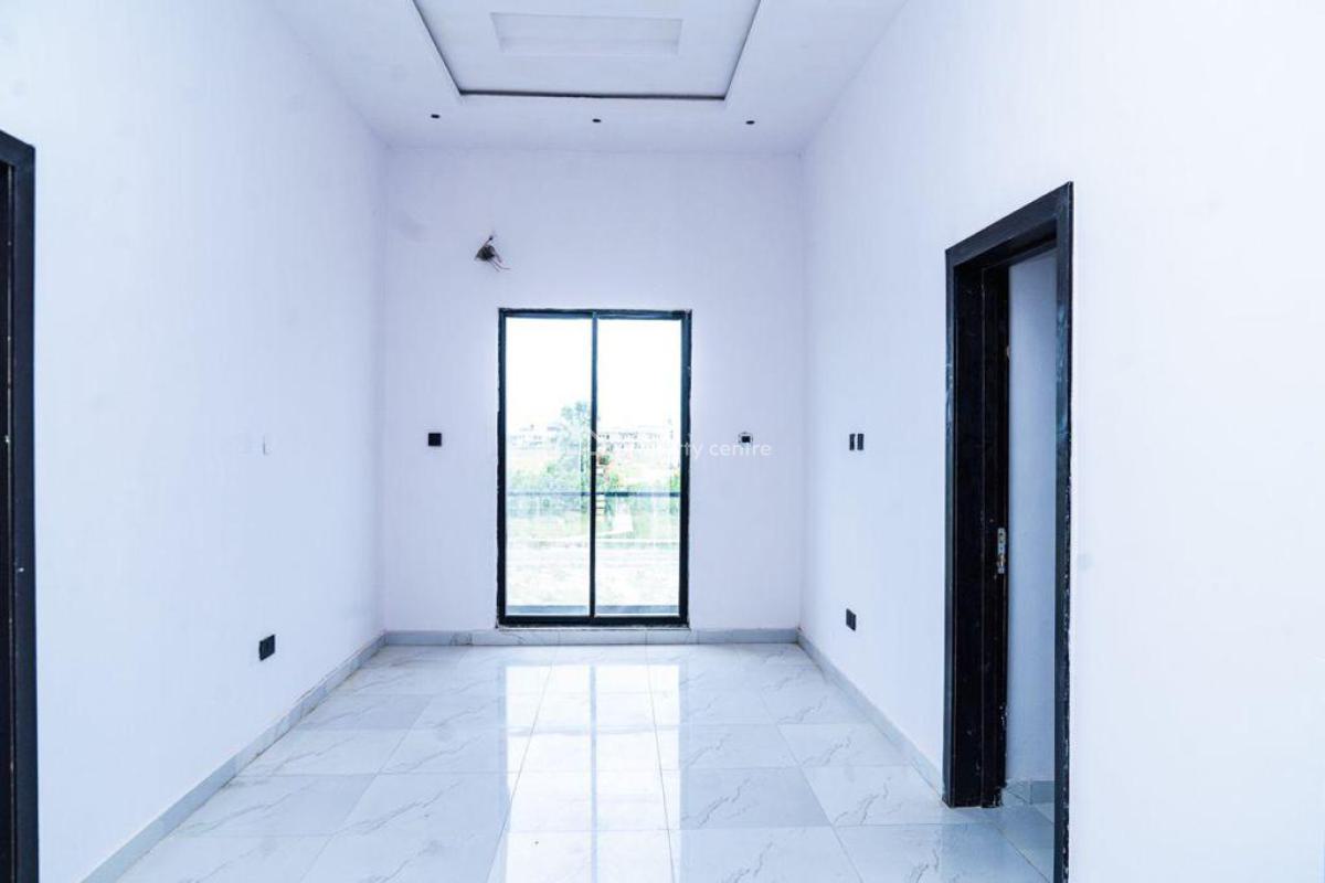 4bedroom Fully Detached Duplex Elegantly Built with 6 Car Park, Secure, Orchid Road, Second Toll Gate, Lekki, Lagos, Detached Duplex for Sale