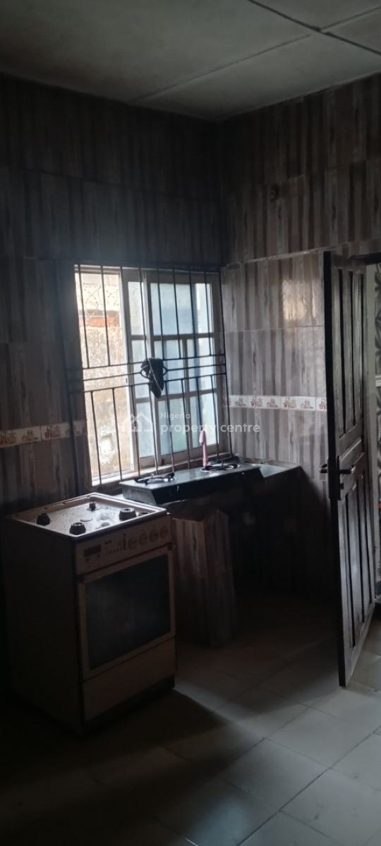 Spacious Lovely 2 Bedroom Flat with 3 Toilets, Short Drive From Arepo/magboro, Orinmerunmu Asese, Asese, Ibafo, Ogun, Flat / Apartment for Rent