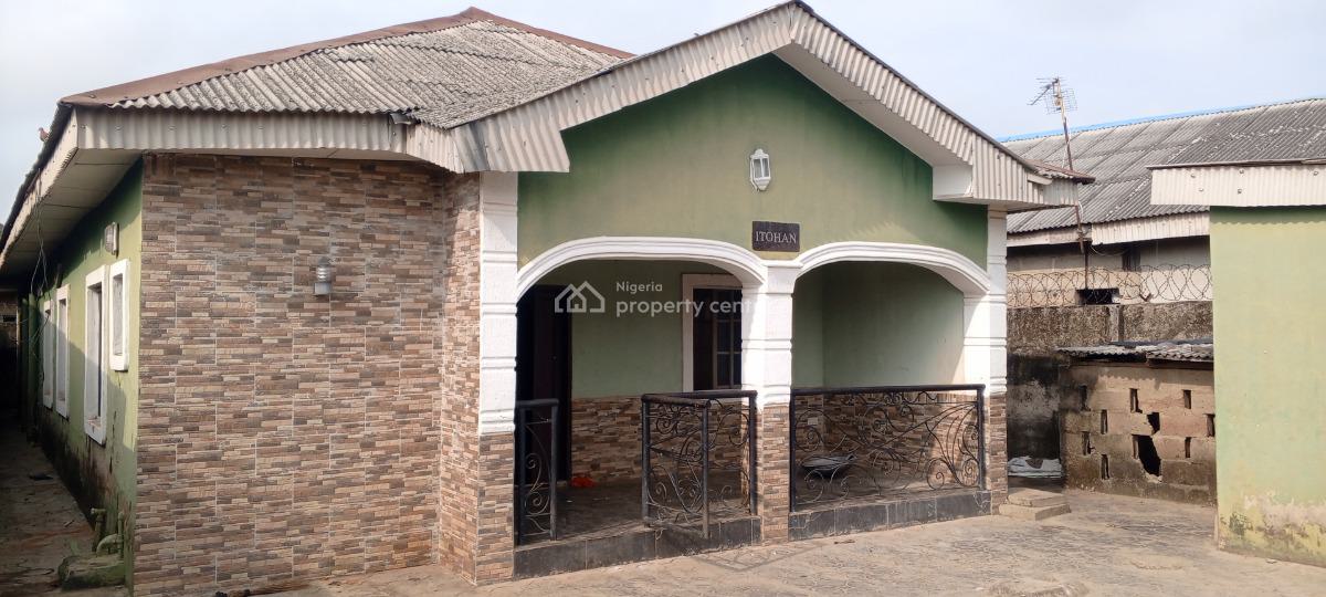 Spacious Lovely 2 Bedroom Flat with 3 Toilets, Short Drive From Arepo/magboro, Orinmerunmu Asese, Asese, Ibafo, Ogun, Flat / Apartment for Rent