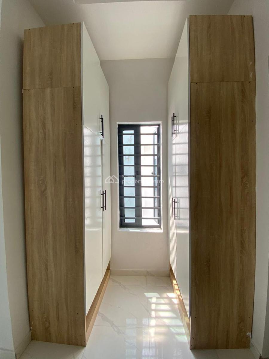 Spacious 5-bedroom Fully Detached Duplex with Boys Quarters, Ajah, Lagos, Detached Duplex for Sale