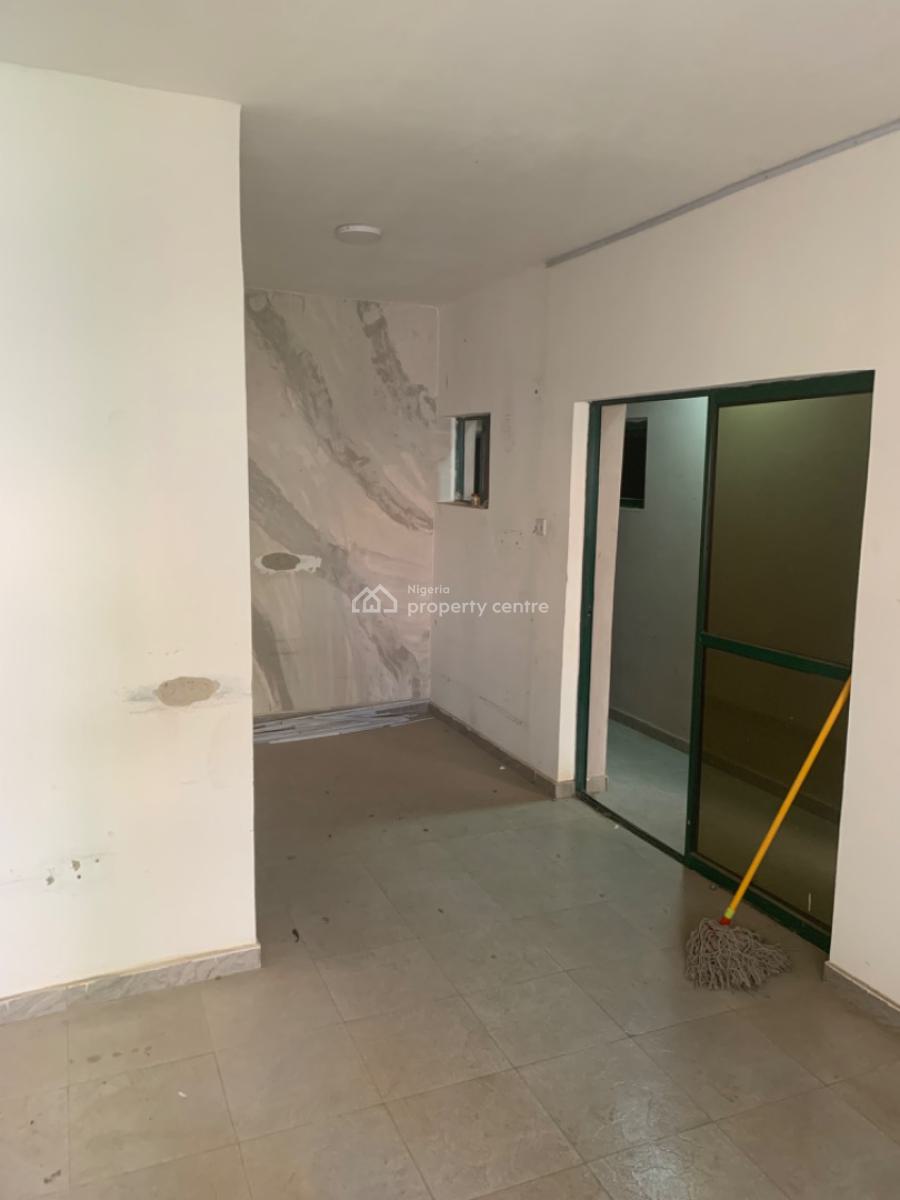 Shop Space of About 50sqm, Garki District, Abuja, Garki, Abuja, Office Space for Rent