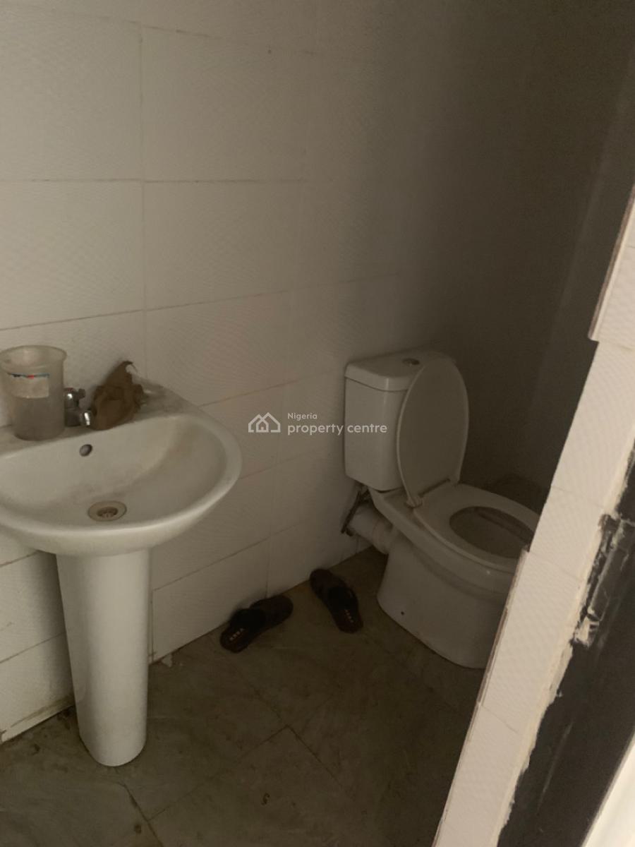 Shop Space of About 50sqm, Garki District, Abuja, Garki, Abuja, Office Space for Rent