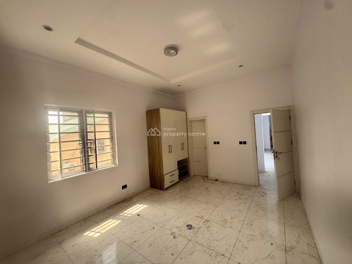 a New Smart 5 Bedroom Detached Duplex+bq, Gra Phase 2, Magodo, Lagos, Detached Duplex for Rent
