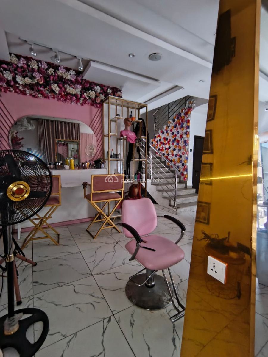 Lovely 4-bedroom Terraced Duplex on Two Floors, Agungi, Lekki, Lagos, Terraced Duplex for Sale