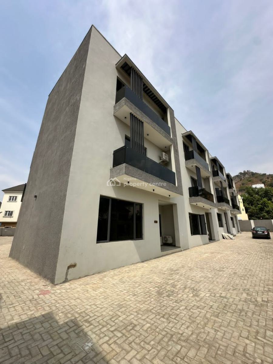 Mordern 5-bedroom Terraced Duplex with 1room Bq, Dawaki, Gwarinpa, Abuja, Terraced Duplex for Sale