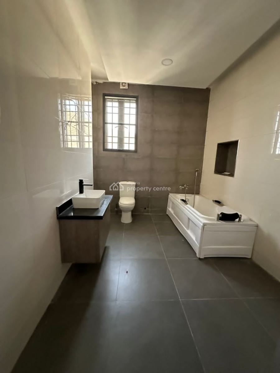 Mordern 5-bedroom Terraced Duplex with 1room Bq, Dawaki, Gwarinpa, Abuja, Terraced Duplex for Sale