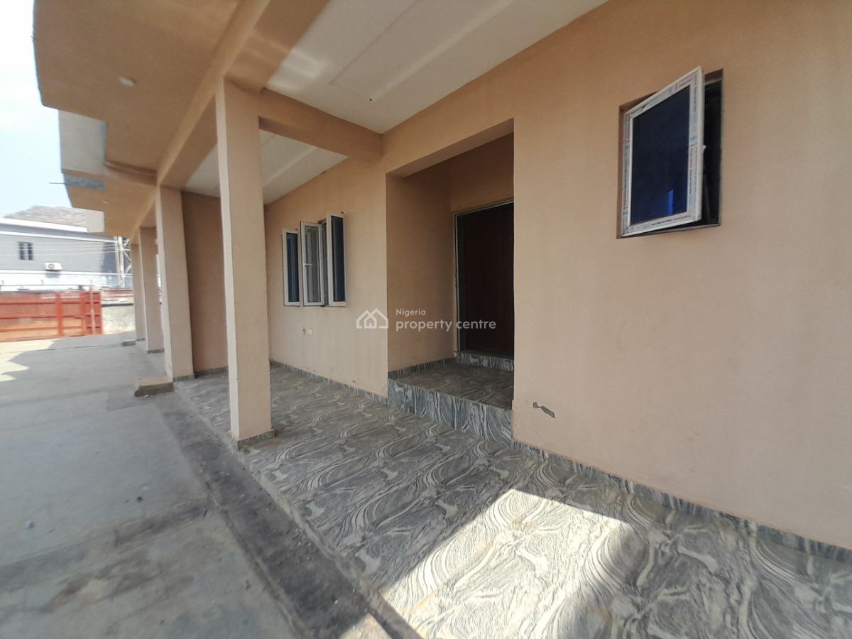 Well Located 3 Bedroom Duplex with Bq, News Engineering, Dawaki, Gwarinpa, Abuja, Semi-detached Duplex for Rent