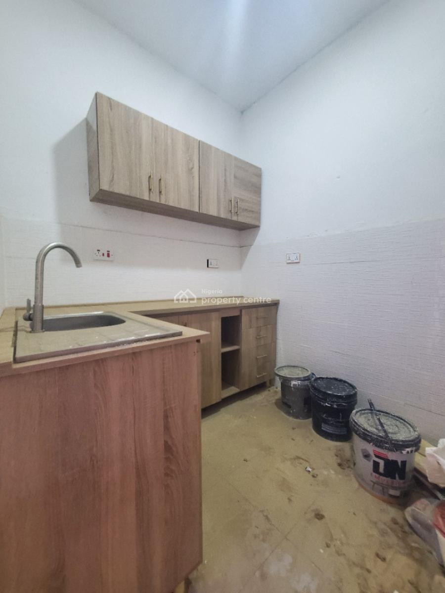 *luxury 2bedroom Flat, Inside Estate, Gaduwa, Abuja, Flat / Apartment for Rent