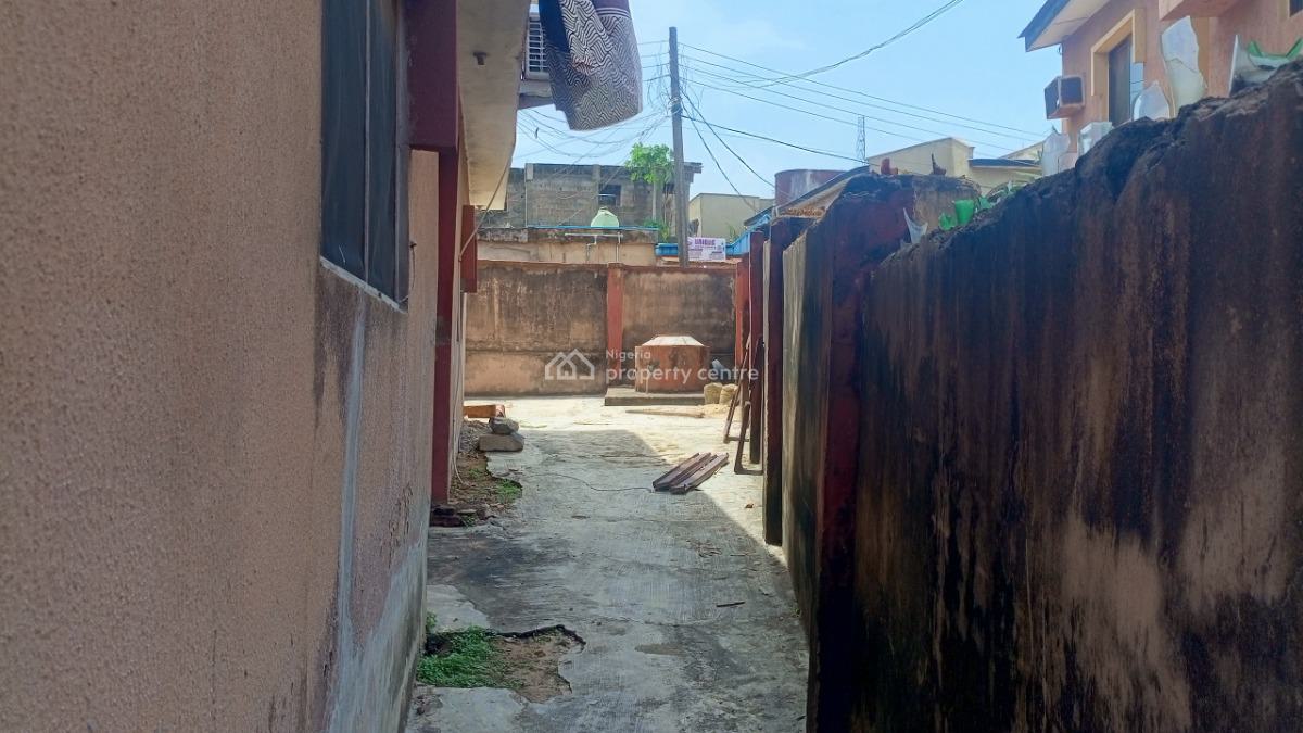 Block of 4 Flats of 3 Bedrooms at Alagbole, Alagbole, Alagbole, Ifo, Ogun, Block of Flats for Sale