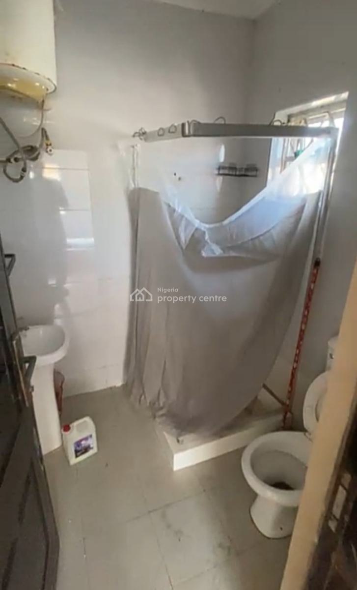 Spacious Studio Apartment at Lekki Phase 1{ Video}., Lekki Phase 1, Lekki, Lagos, Self Contain (single Rooms) for Rent