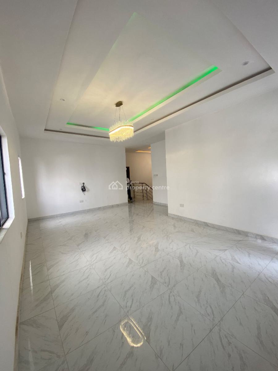 Luxury 2 Bedroom Apartment, Sangotedo, Ajah, Lagos, Flat / Apartment for Sale