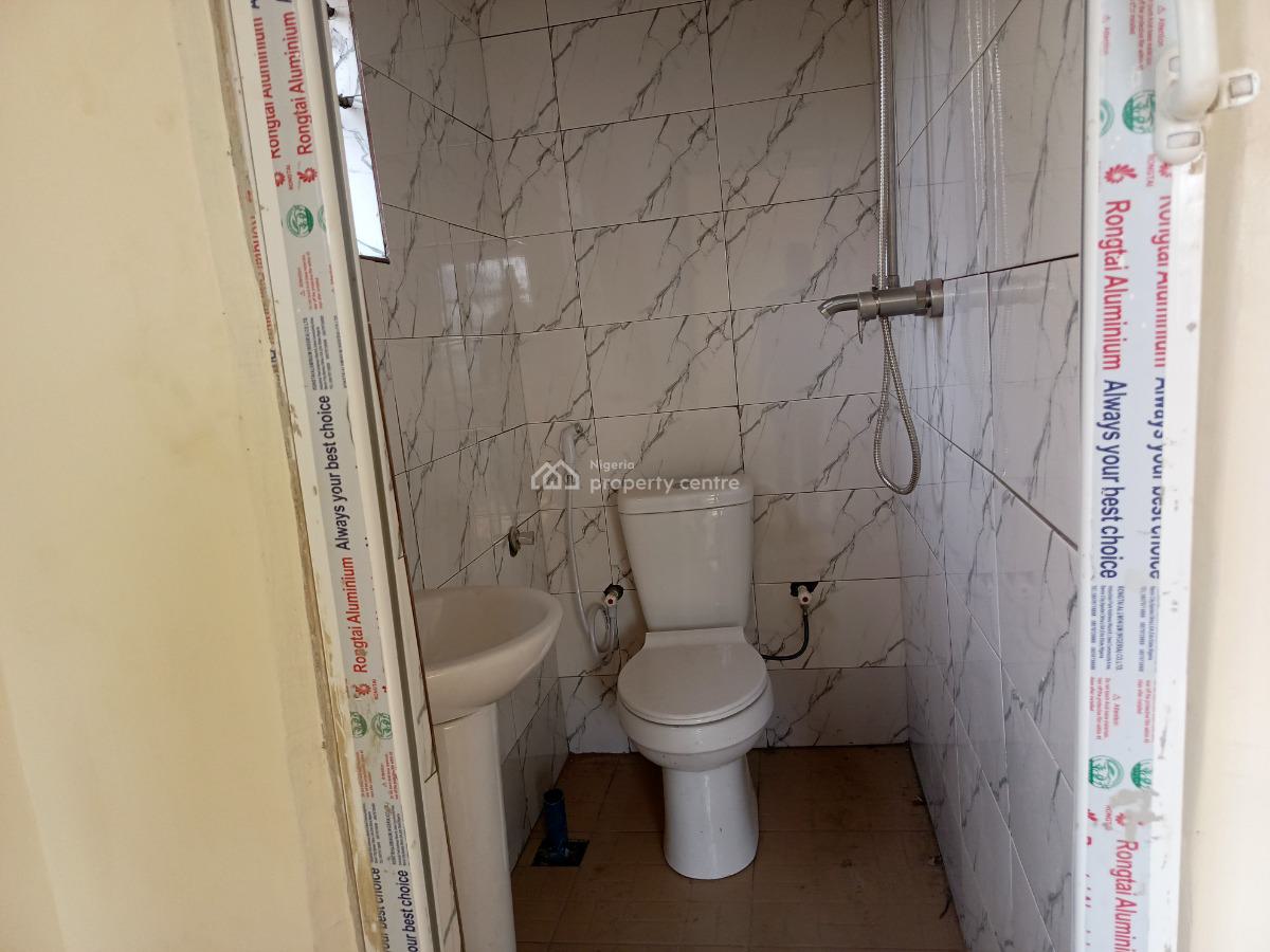 Luxury 2 Bedroom Flat, Karu New Nnaynay, Karu, Nasarawa, Flat / Apartment for Rent