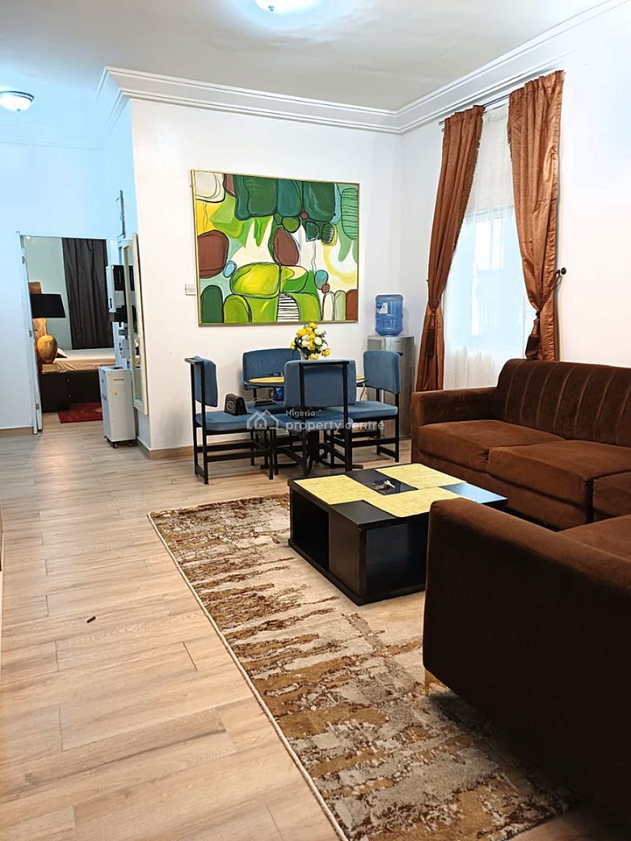 Beautifully Furnished and Well Serviced Luxury 1 Bedroom Apartment, Off Ago Palace, Okota, Ago Palace, Isolo, Lagos, Mini Flat (room and Parlour) Short Let