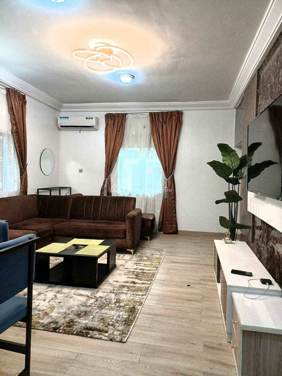 Beautifully Furnished and Well Serviced Luxury 1 Bedroom Apartment, Off Ago Palace, Okota, Ago Palace, Isolo, Lagos, Mini Flat (room and Parlour) Short Let