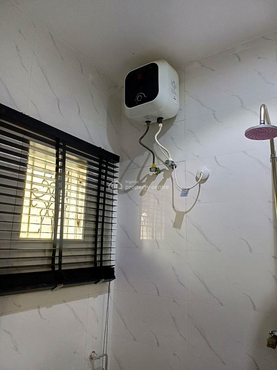 Beautifully Furnished and Well Serviced Luxury 1 Bedroom Apartment, Off Ago Palace, Okota, Ago Palace, Isolo, Lagos, Mini Flat (room and Parlour) Short Let