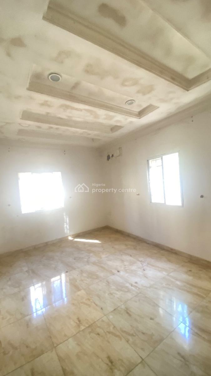 Well Spacious 4bedrooms Terrace Duplex, Jahi, Abuja, Terraced Duplex for Rent