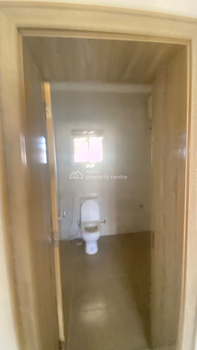 Well Spacious 4bedrooms Terrace Duplex, Jahi, Abuja, Terraced Duplex for Rent