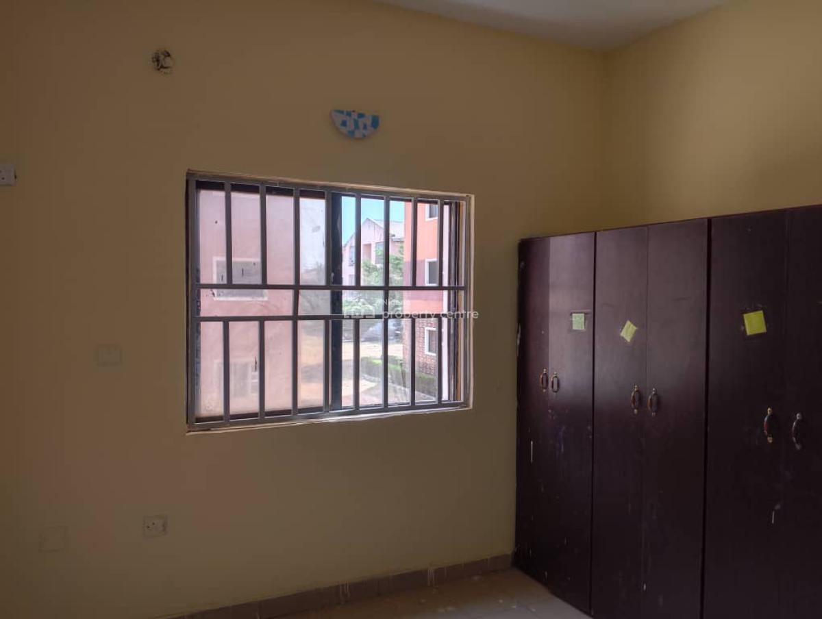 Spacious Three Bedroom Flat, Same Global Estate, Lokogoma District, Abuja, Flat / Apartment for Rent