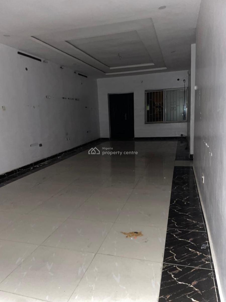 Clean 2 Bedrooms, Chevron Drive, Lekki Expressway, Lekki, Lagos, House for Rent