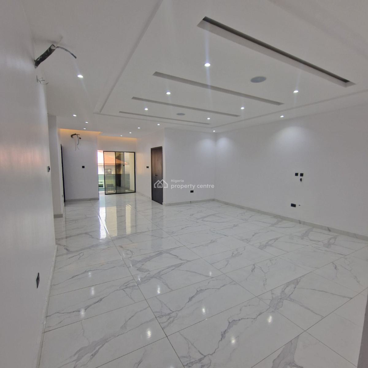 Newly Built Luxury 3  Bedroom Flat with a Room, Imorinre Johnson, Lekki Phase 1, Lekki, Lagos, Flat / Apartment for Rent