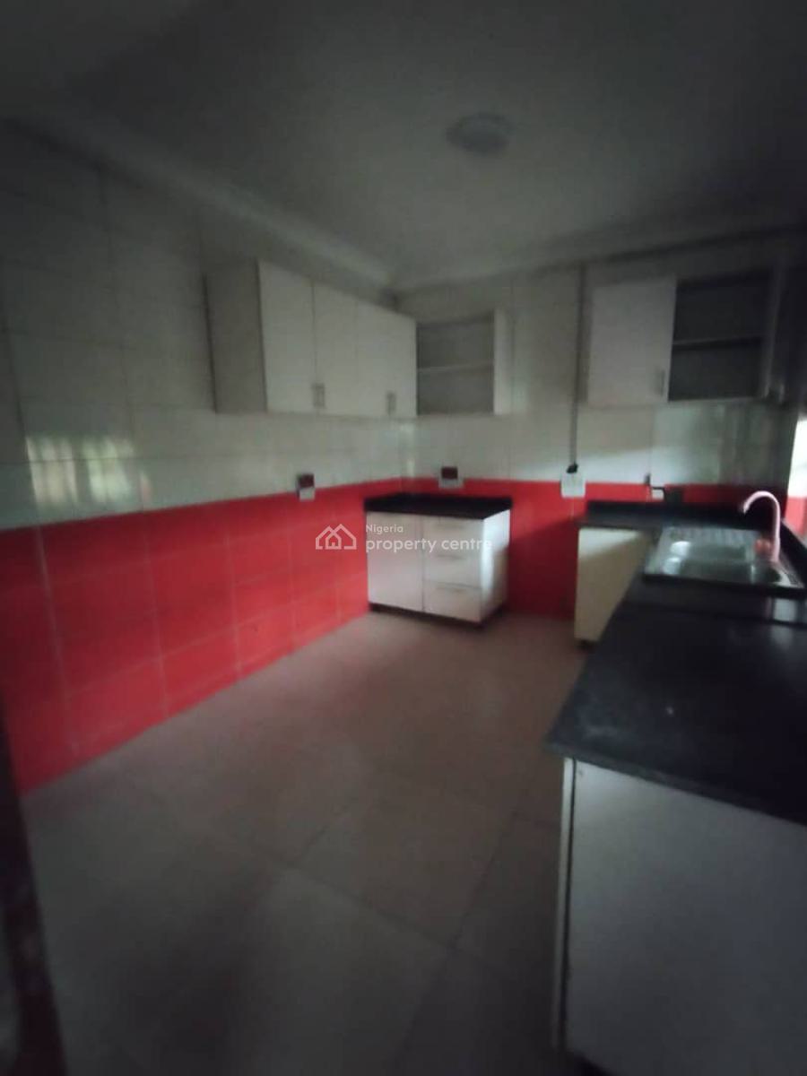 4 Bedroom Duplex in an Access Code Estate (self Serviced), Osapa, Lekki, Lagos, Terraced Duplex for Rent