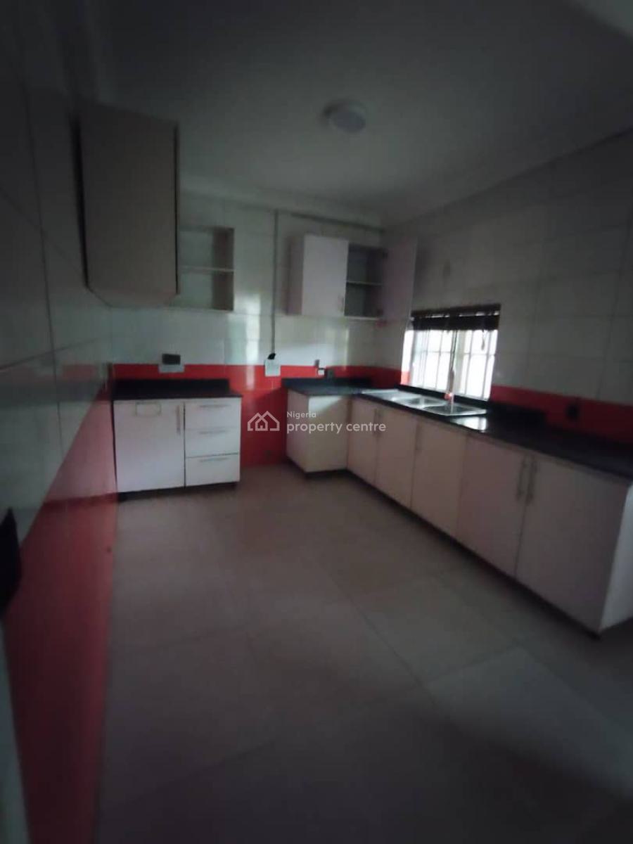 4 Bedroom Duplex in an Access Code Estate (self Serviced), Osapa, Lekki, Lagos, Terraced Duplex for Rent