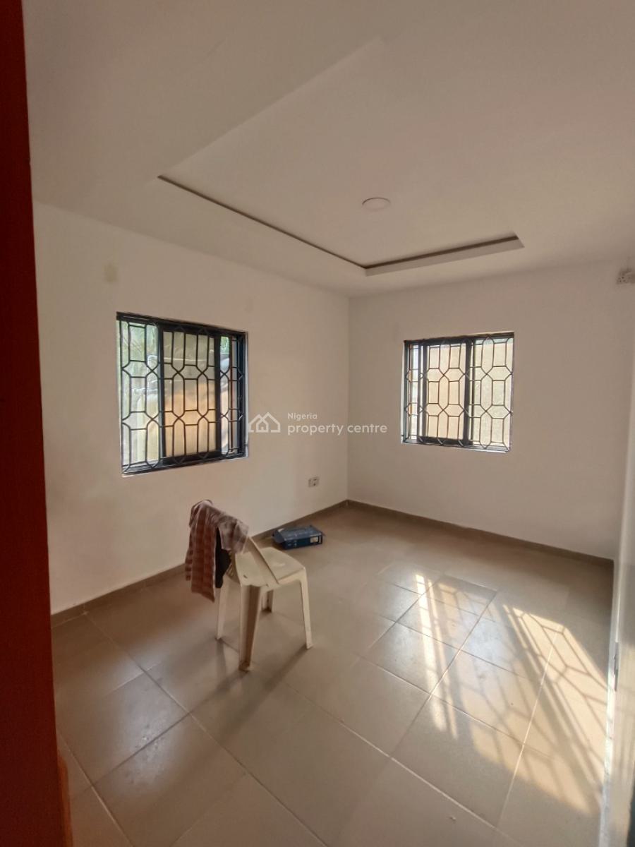 Pay and Move in Mini Flat, Emerald Estate, Mobil Road, Ilaje, Ajah, Lagos, Mini Flat (room and Parlour) for Rent
