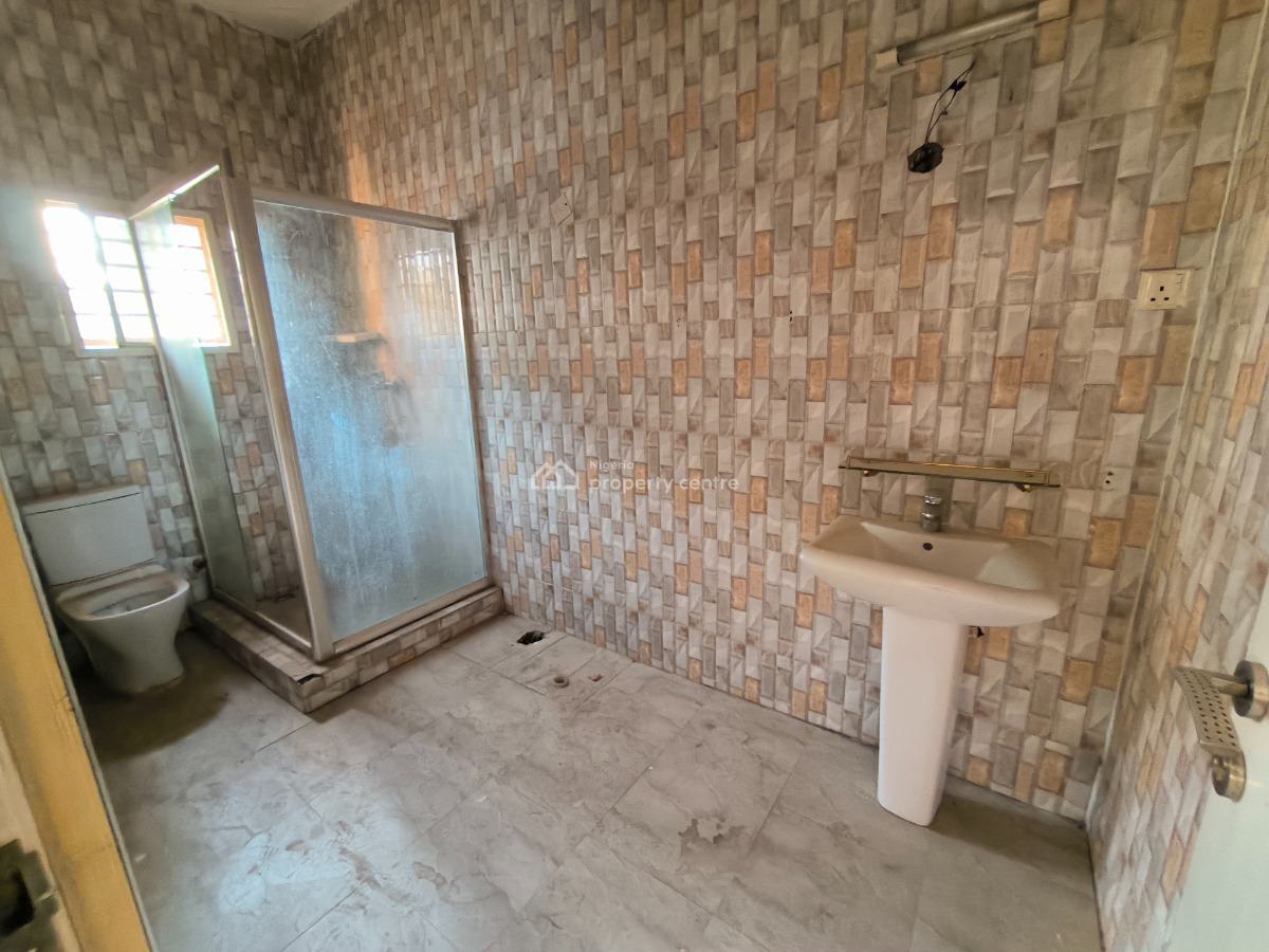 3 Bedroom Terrace with Bq, Mabushi, Abuja, Terraced Duplex for Rent