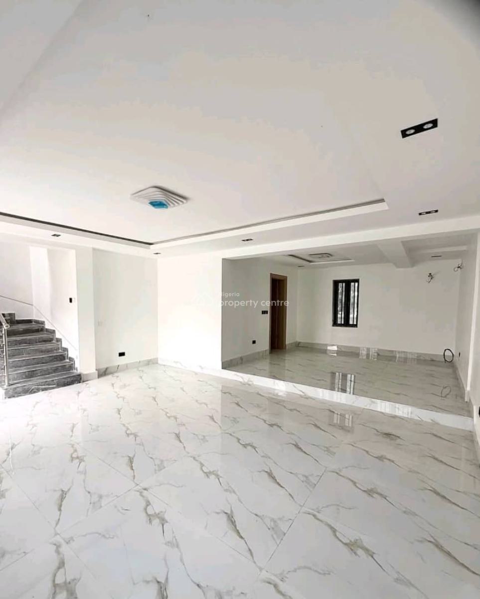 5 Bedroom Terrace Duplex  . Jabi, Abuja Price:400m. . Features, Jabi, Abuja, House for Sale