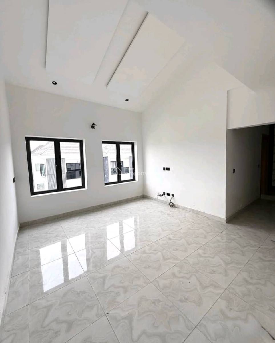 5 Bedroom Terrace Duplex  . Jabi, Abuja Price:400m. . Features, Jabi, Abuja, House for Sale