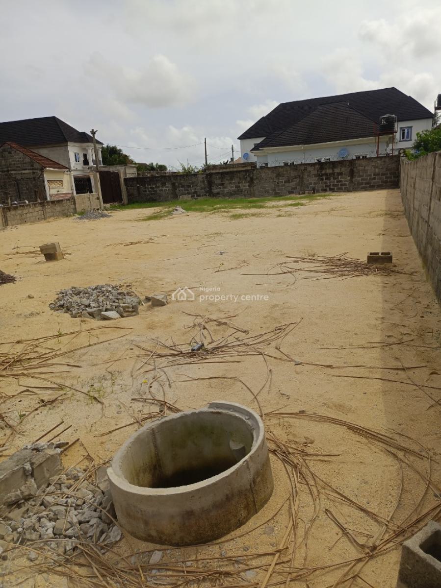 a Plot of Land, Behind Mayfair Gardens, Awoyaya, Ibeju Lekki, Lagos, Residential Land for Sale
