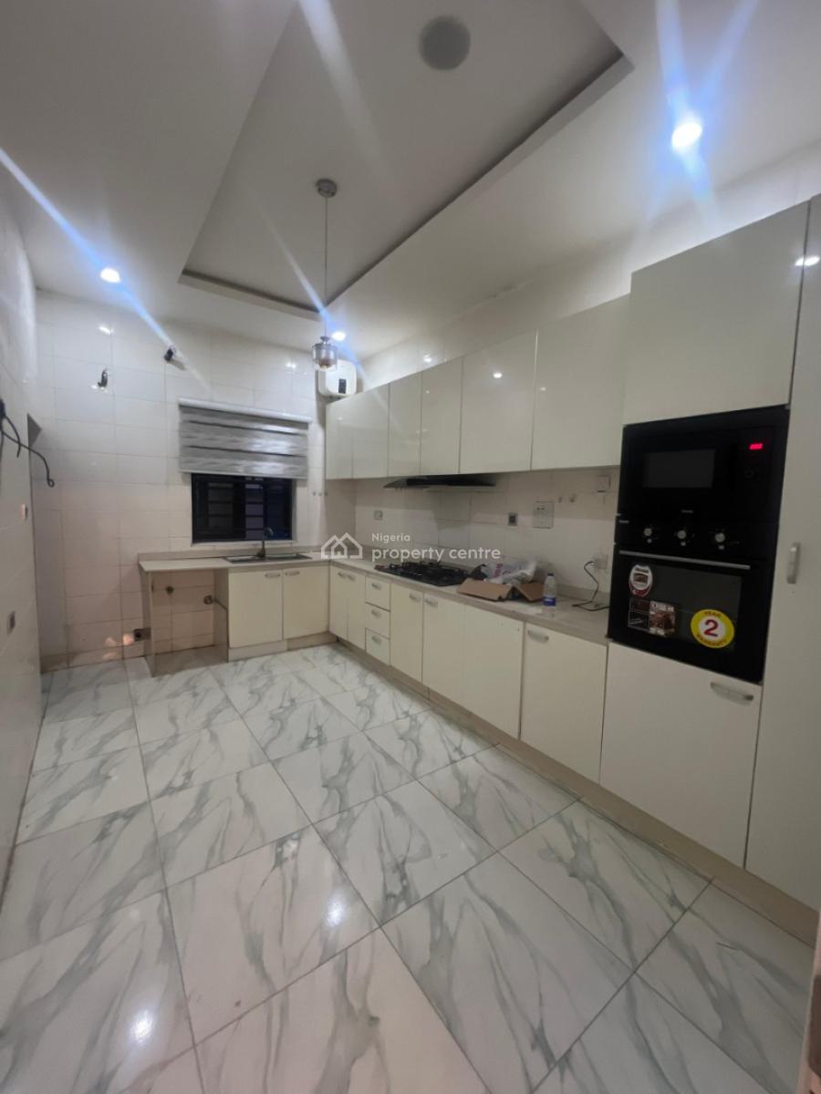 Min Flat in Ikota, Ikota, Lekki, Lagos, Mini Flat (room and Parlour) for Rent