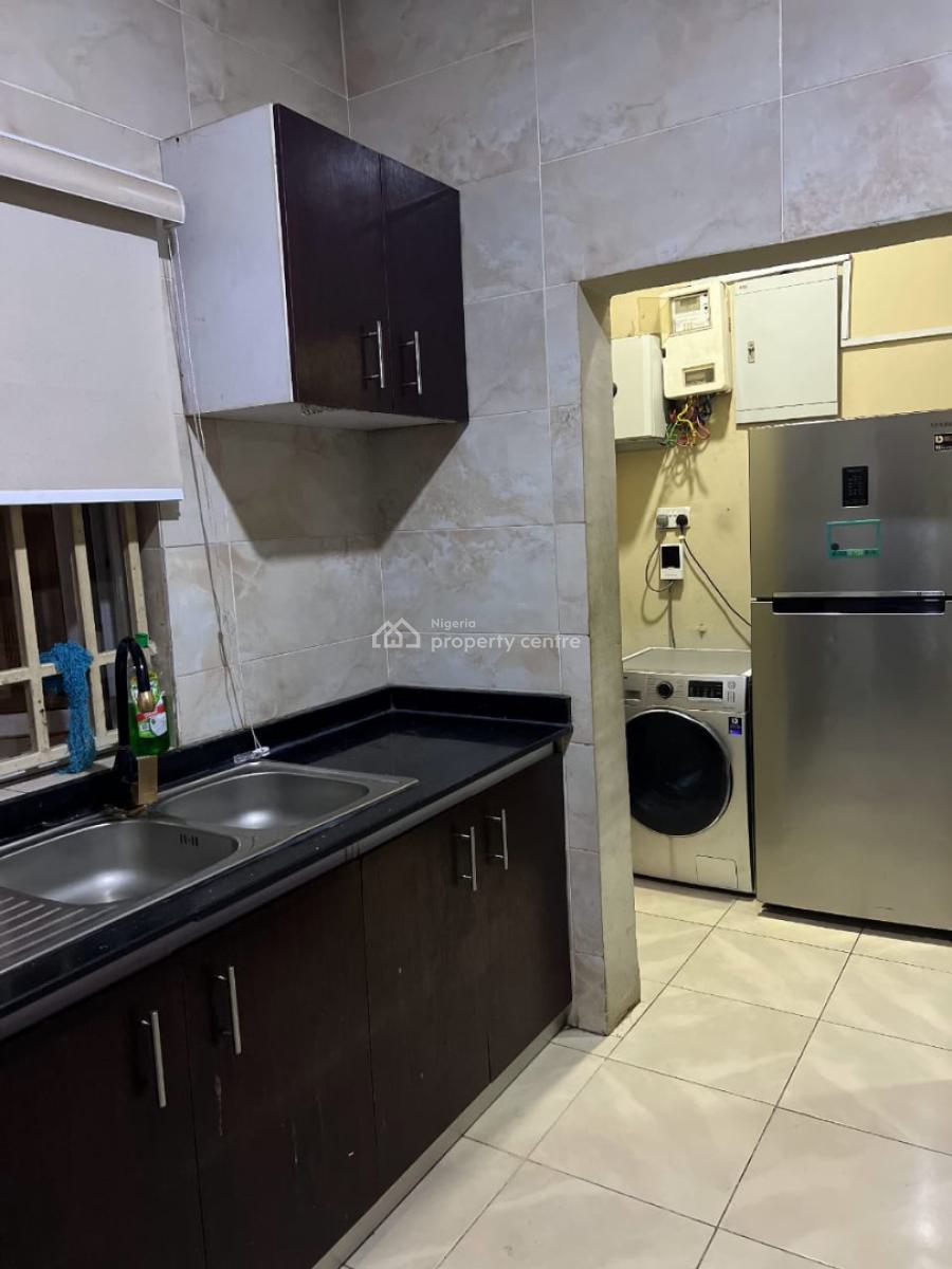 4 Bdrm Semi-detached Duplex + Bq (furnished), Agodi Gra/ Olive Court, Agodi, Ibadan, Oyo, Semi-detached Duplex for Sale