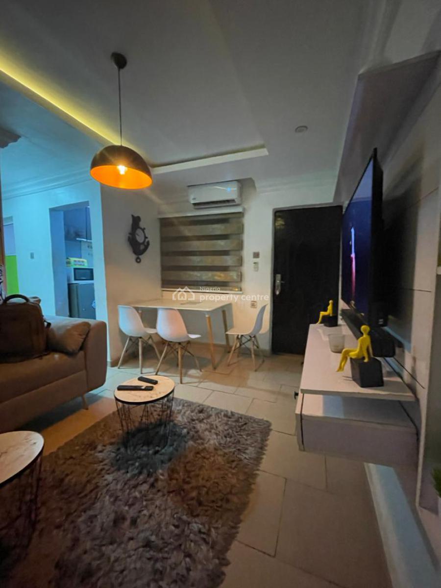 New Luxury 1-bedroom in a Serene Lagos Haven, Abuleoja, Yaba, Lagos, Mini Flat (room and Parlour) Short Let