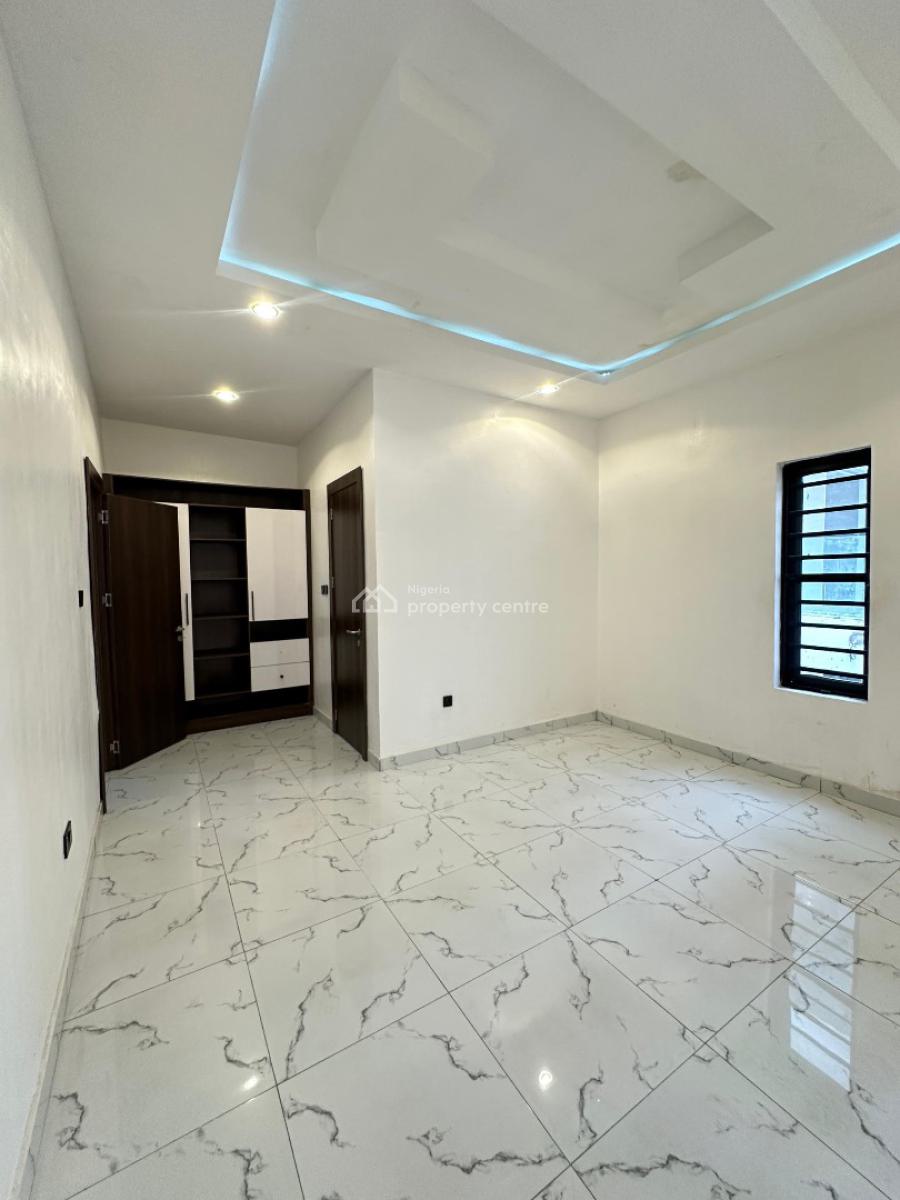 Spacious 5 Bedroom Detached with Bq and Pool, Ajah, Lagos, Detached Duplex for Sale